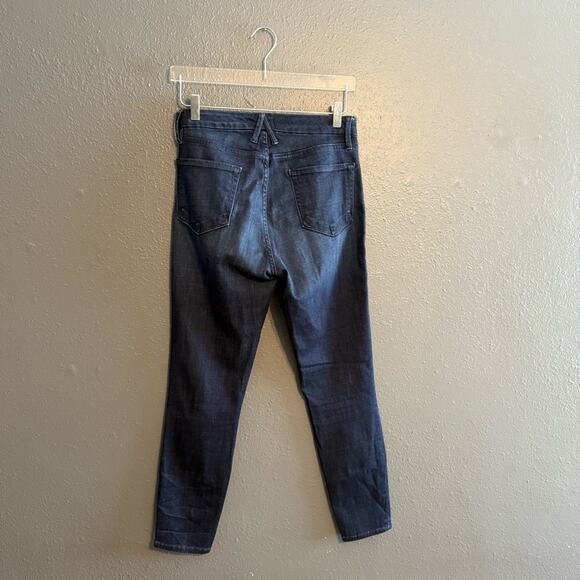 Good American Good Waist Crop Jeans Size 6 - Picture 4 of 7